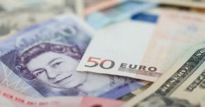 Analiza rynków zagranicznych z AI